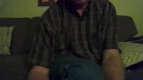 Snapshot of mikeb3200 chatting on June 5, 2026, 3:24 am mikeb3200 online show from June 5, 2026, 3:24 am
