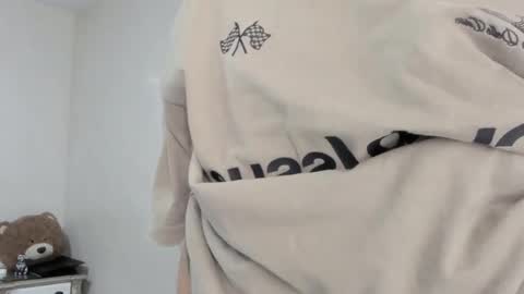 Mikebelf4 online show from February 17, 2026, 11:44 pm