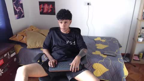 Snapshot of mikedick_420 chatting on March 8, 2025, 8:14 pm mikedick_420 online show from March 8, 2025, 8:14 pm