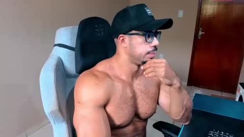 mikehotk online show from November 3, 2025, 7:15 pm