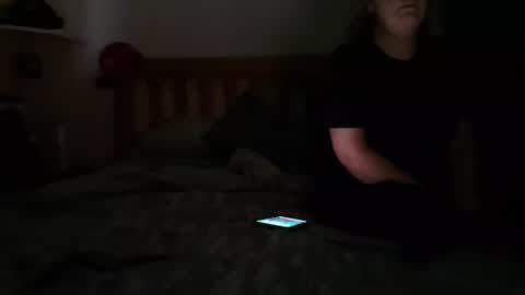 Snapshot of mikeundies chatting on May 18, 2026, 8:14 pm mikeundies online show from May 18, 2026, 8:14 pm