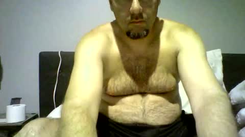 mikevil0269 online show from June 8, 2026, 11:32 am