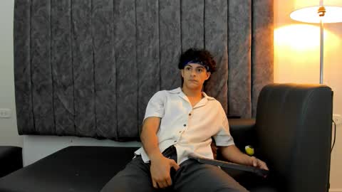 mikey_banji online show from September 9, 2025, 5:07 am