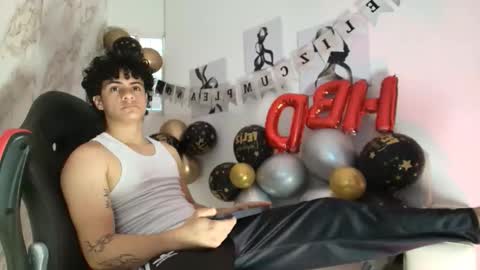 mikey_banji online show from November 30, 2025, 8:35 pm