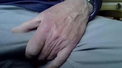 mikeybed online show from January 28, 2025, 2:10 pm