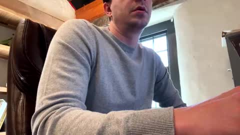 mikeydubs10 online show from May 12, 2026, 1:08 pm