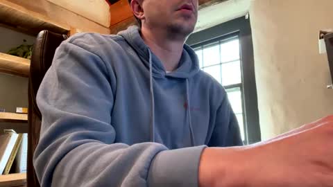 mikeydubs10 online show from May 14, 2026, 1:29 pm