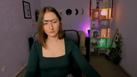 Miki online show from April 27, 2026, 6:00 am