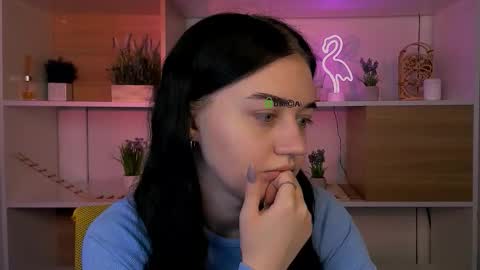 Snapshot of miki_ti chatting on December 15, 2025, 6:06 am miki_ti online show from December 15, 2025, 6:06 am