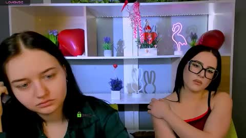 Snapshot of miki_ti chatting on February 14, 2026, 7:32 pm miki_ti online show from February 14, 2026, 7:32 pm