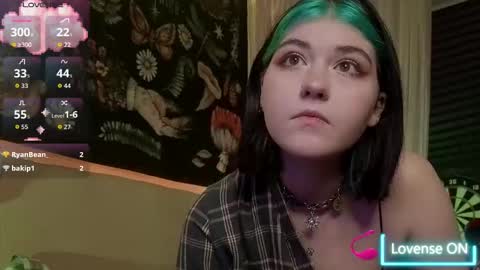 Miko online show from November 29, 2025, 5:27 pm