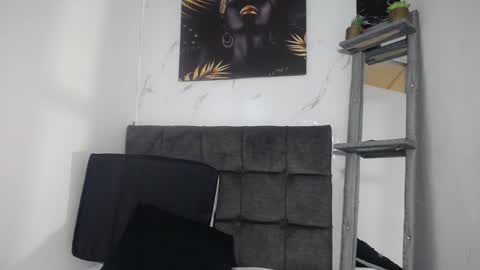 Mikoto Urb online show from December 9, 2024, 6:35 pm