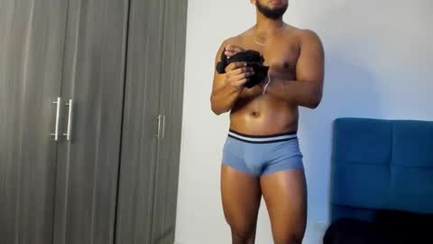 Miky online show from October 15, 2025, 2:22 am