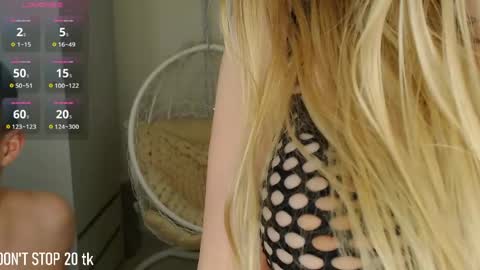mila_bananaa online show from April 20, 2026, 12:46 am