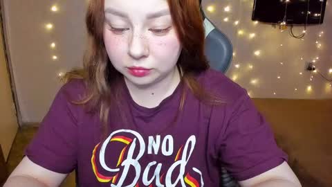 Mila shy sensual person  online show from December 3, 2024, 4:47 am