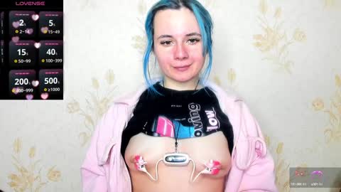 mila_good online show from December 6, 2024, 6:28 pm