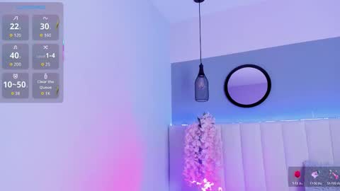 mila_hank online show from October 8, 2025, 2:47 pm