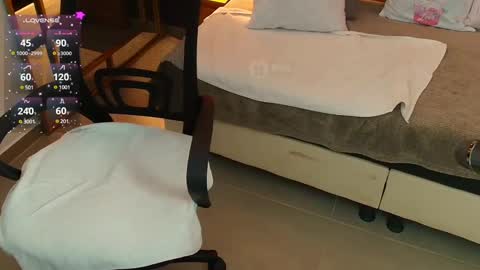 Milena  online show from February 27, 2025, 2:53 am