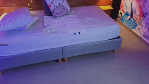 Milena  online show from November 8, 2025, 10:59 am