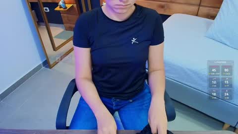 Milena  online show from June 3, 2026, 11:24 am