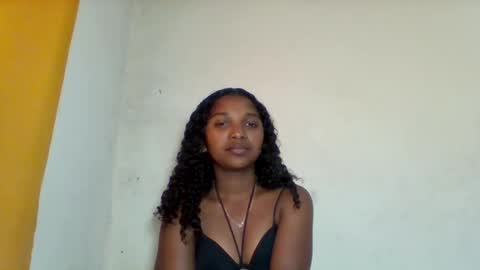 Snapshot of mila_lunah chatting on April 24, 2026, 1:35 pm mila_lunah online show from April 24, 2026, 1:35 pm