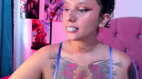 MILA  online show from April 18, 2026, 4:33 pm