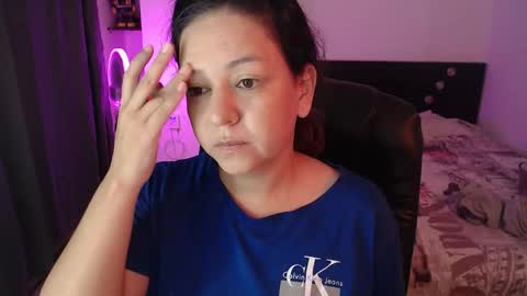 mila_phoenix online show from October 30, 2025, 10:16 am