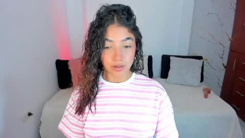 Snapshot of mila_rose1 chatting on May 28, 2026, 1:47 am martina online show from May 28, 2026, 1:47 am