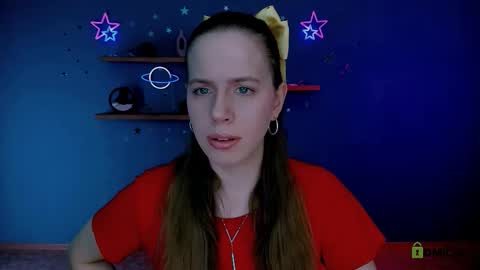 mila_sun__ online show from February 17, 2026, 8:44 am