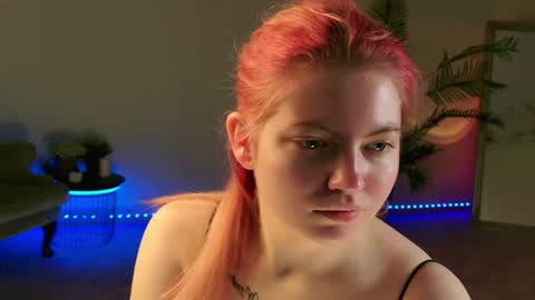 Snapshot of mila_taylorrr chatting on May 26, 2026, 6:26 pm Lisa online show from May 26, 2026, 6:26 pm
