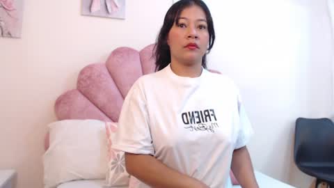 Snapshot of milaaadams chatting on June 17, 2026, 11:12 am mila online show from June 17, 2026, 11:12 am