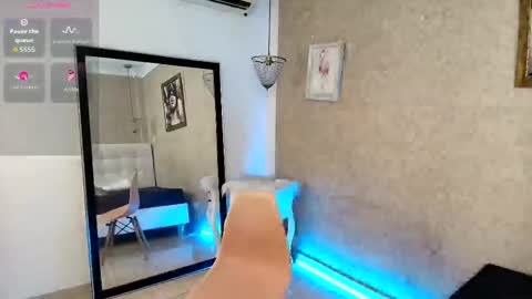 miladiosa online show from October 23, 2025, 12:15 pm