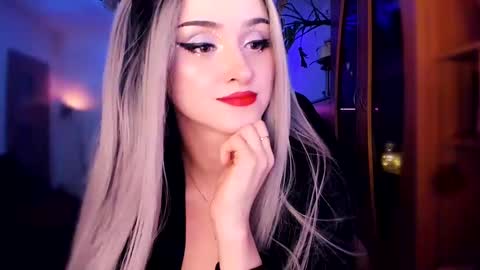 MiladyJolie online show from January 9, 2025, 3:36 am