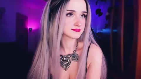 MiladyJolie online show from November 26, 2025, 10:00 pm