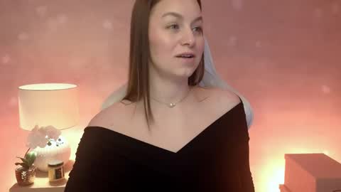 Snapshot of milafleur chatting on May 12, 2026, 2:14 pm Mila Fleur online show from May 12, 2026, 2:14 pm