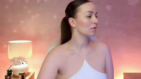 Snapshot of milafleur chatting on August 4, 2026, 3:14 pm Mila Fleur online show from August 4, 2026, 3:14 pm