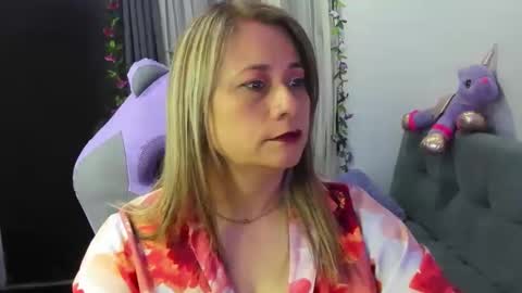 Snapshot of milagros_latin chatting on December 2, 2025, 11:56 pm milagros_latin online show from December 2, 2025, 11:56 pm