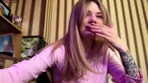 milakittys online show from June 23, 2026, 9:40 am
