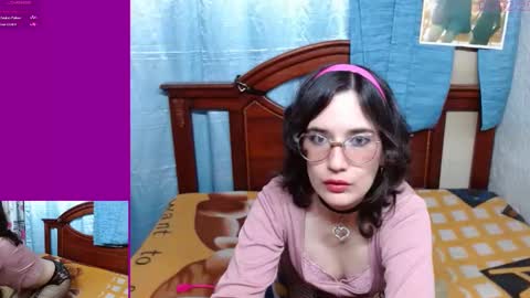 Mila-Lunala online show from February 11, 2025, 12:49 am