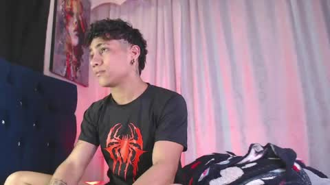 Milan Anxel online show from April 21, 2026, 2:51 am