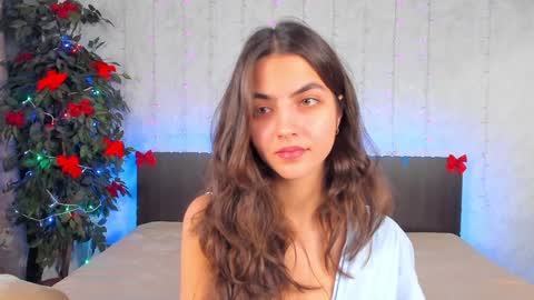 Milana online show from December 30, 2024, 11:15 am