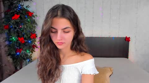 Milana online show from January 27, 2025, 8:18 am