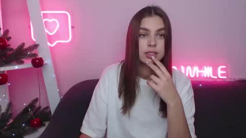 milanaangelas online show from December 22, 2024, 5:45 am