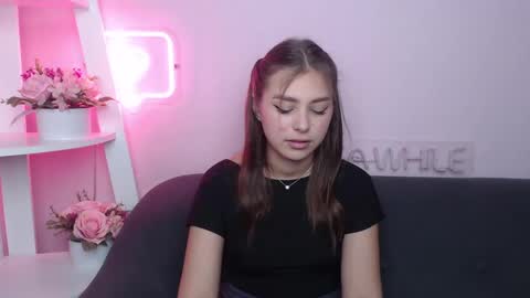 milanaangelas online show from March 3, 2025, 5:42 am