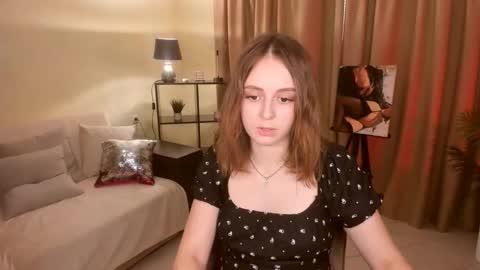 Snapshot of milanabells chatting on June 6, 2026, 3:39 pm MilanaBells online show from June 6, 2026, 3:39 pm