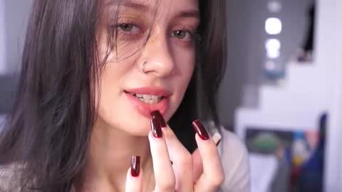 Milana online show from November 14, 2025, 5:50 am