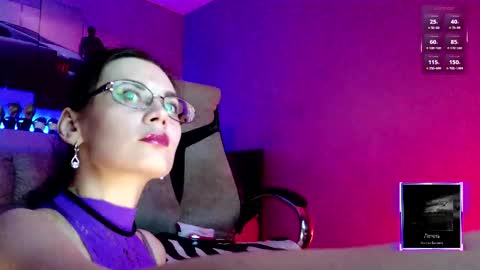 Snapshot of milanapure chatting on November 23, 2025, 3:34 pm analiMilana online show from November 23, 2025, 3:34 pm