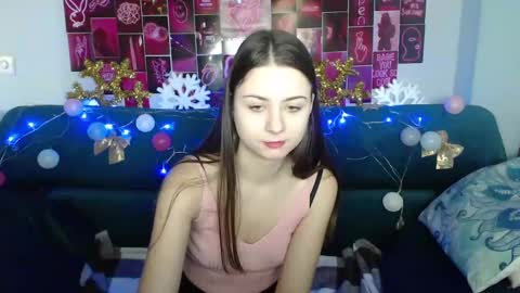 milanaroz online show from January 4, 2025, 5:48 am