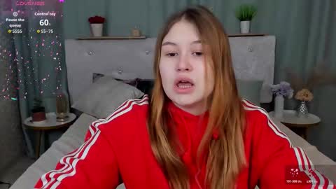 milanaxhoney online show from March 2, 2026, 12:46 am