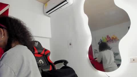 milanx2 online show from January 5, 2025, 3:32 am